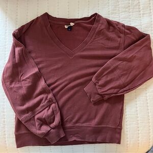 Universal Thread Women's Sweatshirt in Rust Red